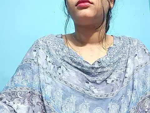 Emma 4433 online show from 04/08/26, 05:03