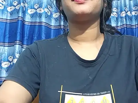 Emma 4433 online show from 03/16/26, 04:31