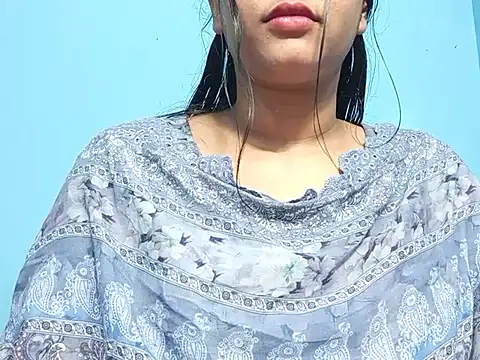 Emma 4433 online show from 04/10/26, 04:14