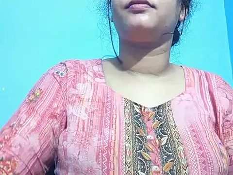 Emma 4433 online show from 03/31/26, 09:33