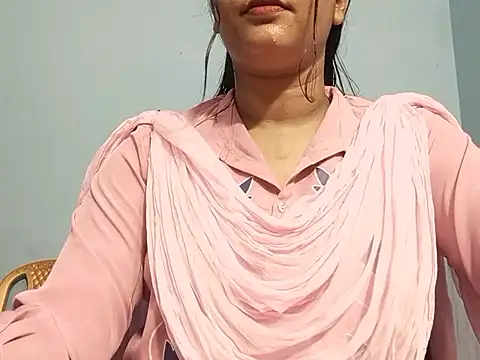 Emma 4433 online show from 04/21/26, 06:03