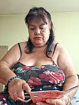 HotMilf80 online show from 07/10/26, 05:40