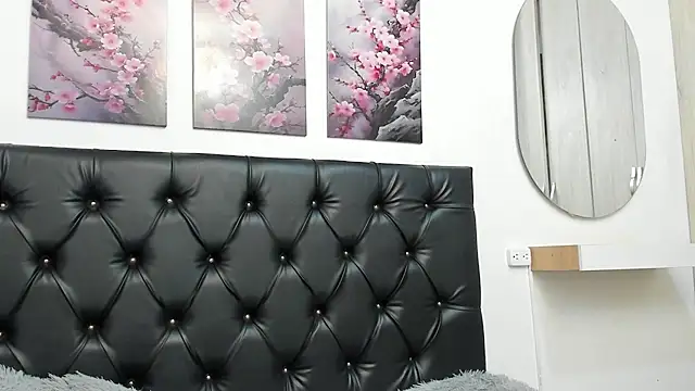 Tamar4 f00x online show from 06/25/26, 12:54
