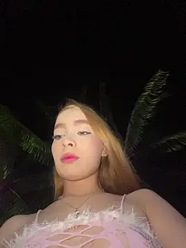 Isabella gaviria online show from 03/16/26, 12:51