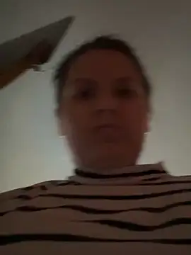 Nenssy555 online show from 04/07/26, 01:57