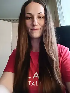 LunaCrystall online show from 05/14/26, 04:15
