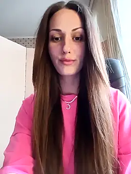 LunaCrystall online show from 04/21/26, 03:18