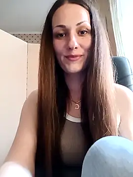 LunaCrystall online show from 04/26/26, 04:04