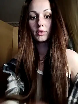 LunaCrystall online show from 04/19/26, 06:21