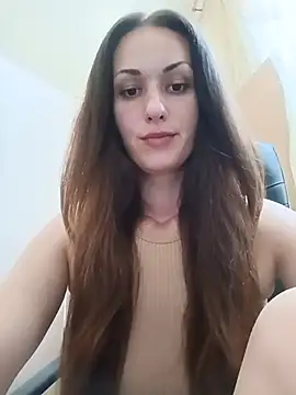 Snapshot of LunaCrystall chatting on 07/01/26, 10:37 LunaCrystall online show from 07/01/26, 10:37