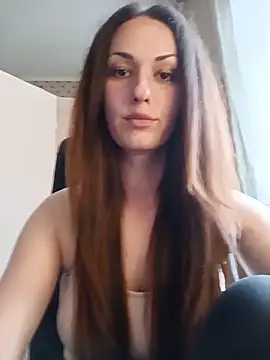 LunaCrystall online show from 05/18/26, 03:06
