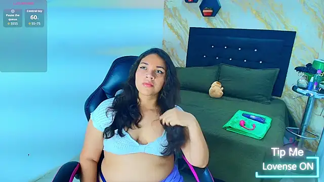 scarlettt  joness online show from 04/01/26, 02:57