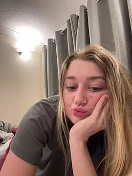 Ameliaxoxoo online show from 04/07/26, 04:58