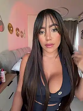 Snapshot of SaraValentina11 chatting on 03/28/26, 07:59 SaraValentina11 online show from 03/28/26, 07:59