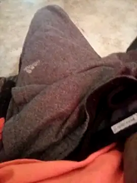 Snapshot of Ang3l_19 chatting on 03/22/26, 08:43 Ang3l 19 online show from 03/22/26, 08:43