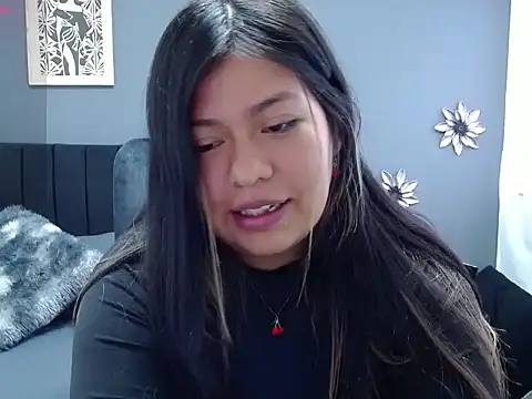 jazmin huntress online show from 03/19/26, 02:06