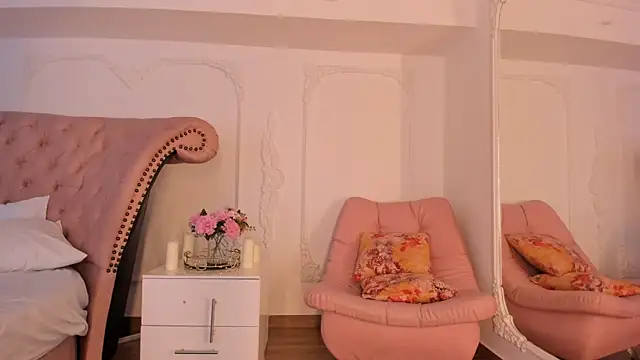 LucianaBlanco  online show from 04/26/26, 03:09