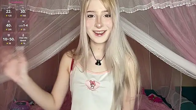 OnlyEva1 online show from 05/25/26, 08:35
