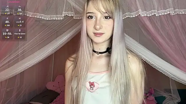 Snapshot of OnlyEva1 chatting on 06/04/26, 09:03 OnlyEva1 online show from 06/04/26, 09:03