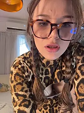 Tallulah Kinky online show from 04/30/26, 08:57