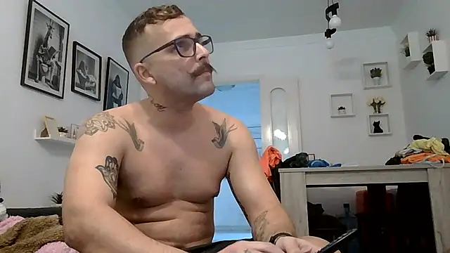 yanick931 online show from 06/12/26, 04:05