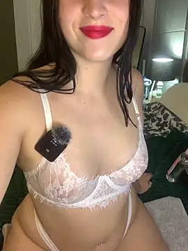 BADFOXXXY online show from 04/13/26, 08:02