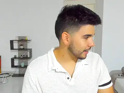 LatinBeardCali online show from 03/28/26, 02:56