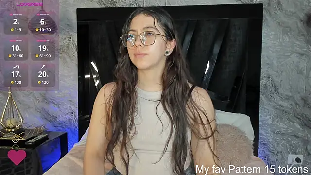 Snapshot of lilith_rosse6 chatting on 03/18/26, 01:02 lilith rosse6 online show from 03/18/26, 01:02