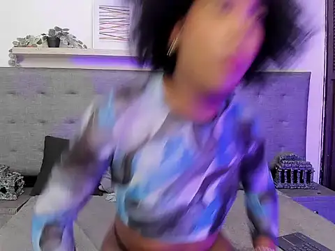 Snapshot of axel_colling1 chatting on 04/08/26, 10:00 axel colling1 online show from 04/08/26, 10:00