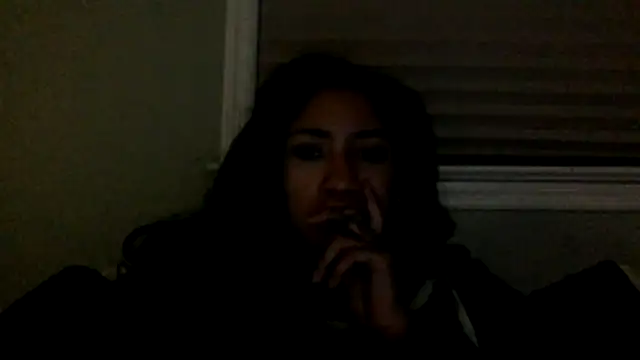 Snapshot of LatinaLoka chatting on 03/14/26, 01:22 LatinaLoka online show from 03/14/26, 01:22