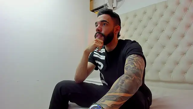 JEAN LEWIS2 online show from 04/09/26, 07:31