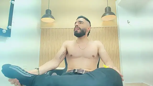 JEAN LEWIS2 online show from 03/26/26, 07:45