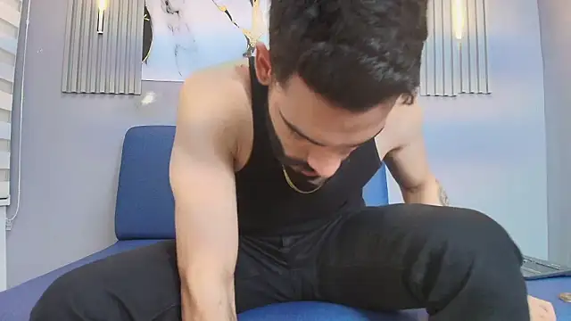 JEAN LEWIS2 online show from 03/11/26, 01:16