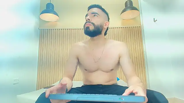 JEAN LEWIS2 online show from 03/28/26, 07:37