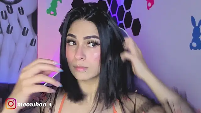 Snapshot of miss__madison chatting on 04/13/26, 10:03 miss madison online show from 04/13/26, 10:03