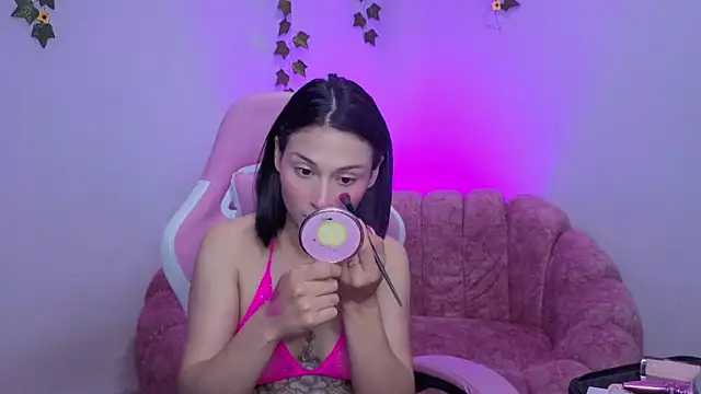 Snapshot of miss__madison chatting on 03/19/26, 09:15 miss madison online show from 03/19/26, 09:15