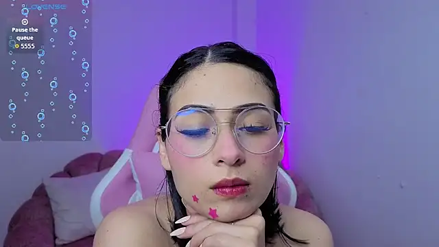 Snapshot of miss__madison chatting on 04/06/26, 09:49 miss madison online show from 04/06/26, 09:49