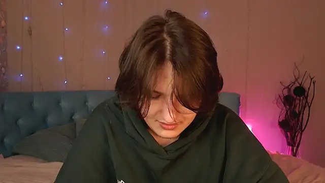 delalex online show from 03/20/26, 09:05