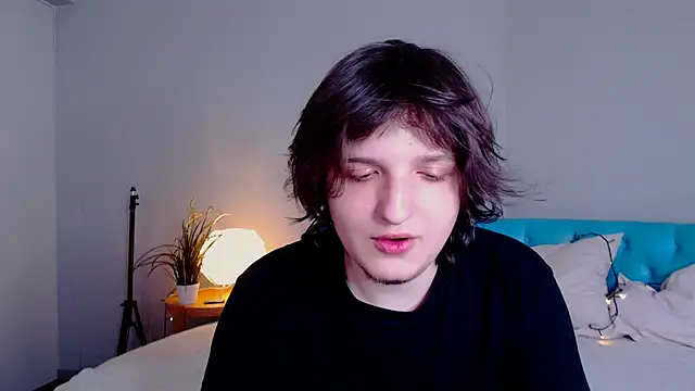 delalex online show from 04/12/26, 08:23