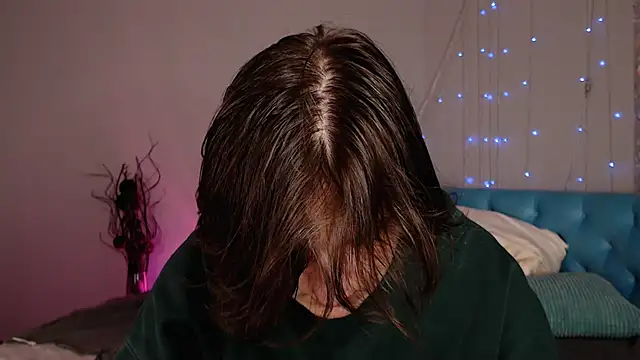 delalex online show from 03/25/26, 10:08