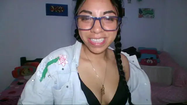 nataliesweet 22 online show from 03/26/26, 01:04