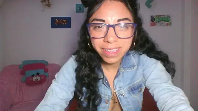 nataliesweet 22 online show from 03/18/26, 11:37