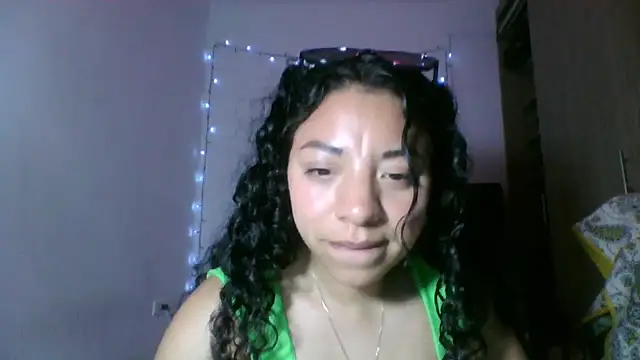 nataliesweet 22 online show from 04/10/26, 12:28