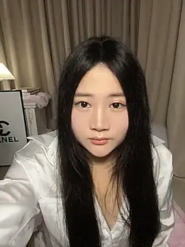 sisibaby20266 online show from 04/14/26, 06:51