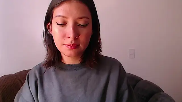 ivonny- online show from 04/08/26, 08:54