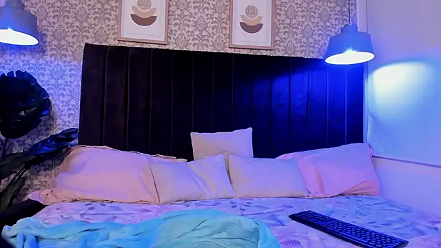 Violettaa Stone online show from 03/18/26, 03:31