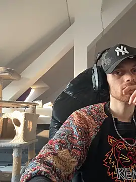 nomercy0807 online show from 03/18/26, 04:41