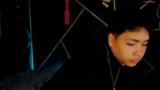 Snapshot of Lee_Colee chatting on 05/06/26, 03:43 Lee Colee online show from 05/06/26, 03:43