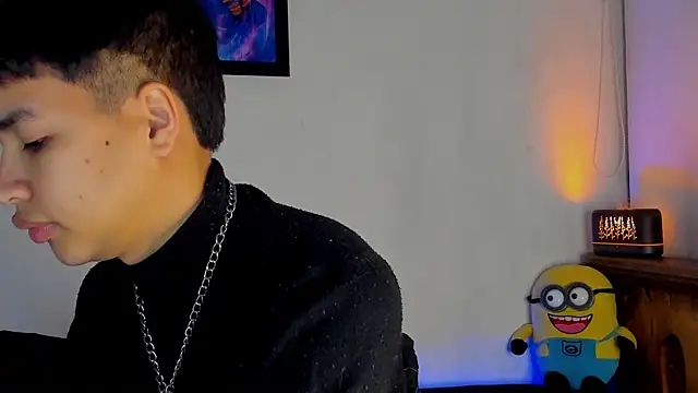 Lee Colee online show from 03/29/26, 01:51