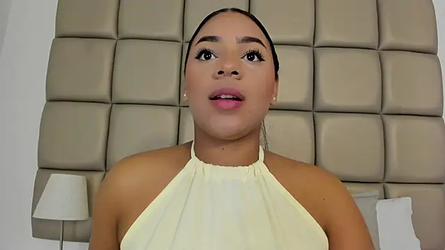 lilly williamss online show from 06/01/26, 03:29
